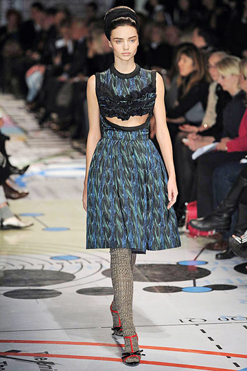 Prada 10ﶬDƬ