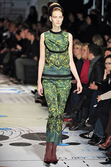 Prada 10ﶬDƬ