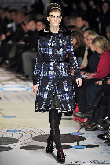 Prada 10ﶬDƬ