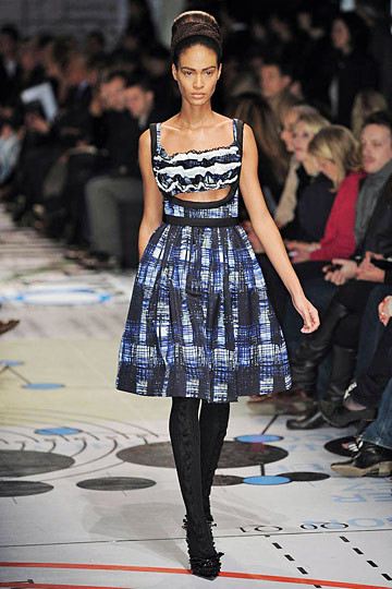 Prada 10ﶬDƬ