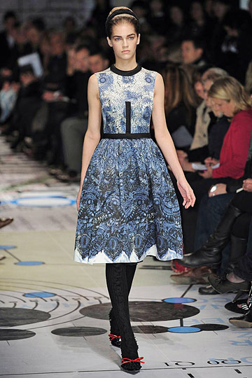 Prada 10ﶬDƬ