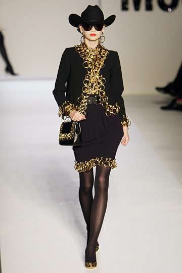 Moschino 10ﶬDƬ