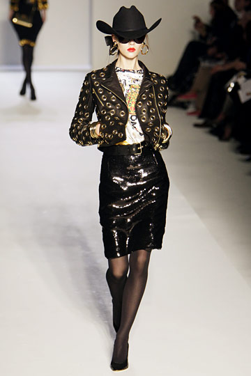 Moschino 10ﶬDƬ