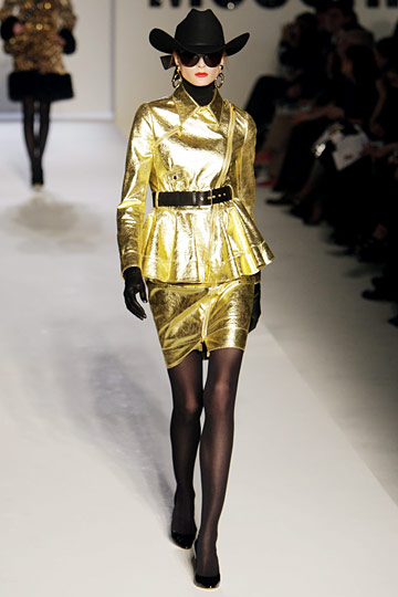 Moschino 10ﶬDƬ