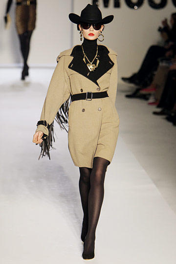 Moschino 10ﶬDƬ