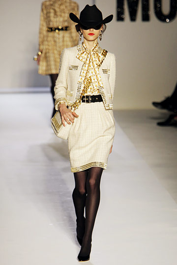 Moschino 10ﶬDƬ