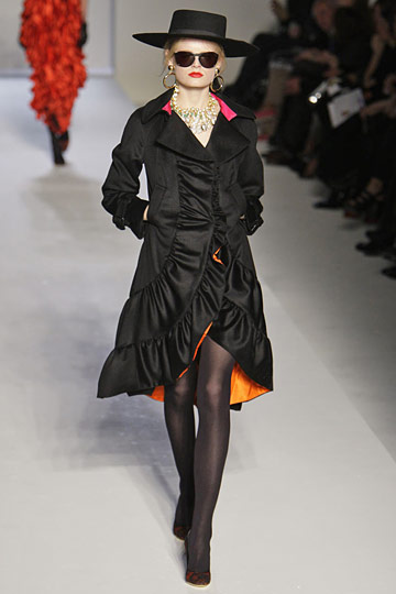 Moschino 10ﶬDƬ