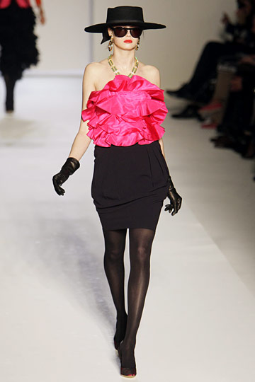 Moschino 10ﶬDƬ