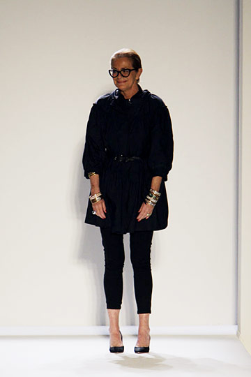 Moschino 10ﶬDƬ
