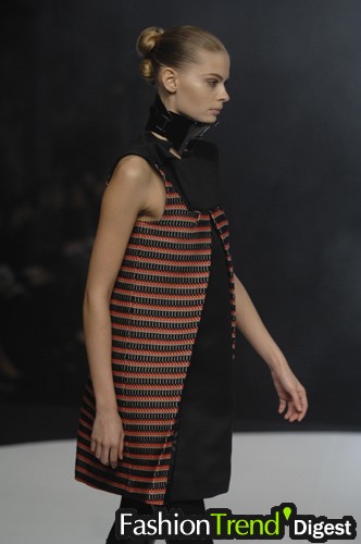 Hussein Chalayan 07ﶬDƬ