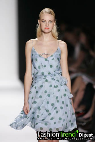 Carolina Herrera 08ĸDƬ