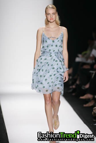 Carolina Herrera 08ĸDƬ