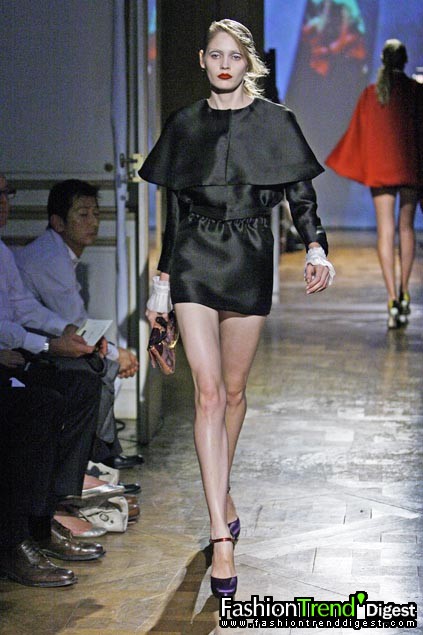 Miu Miu 08ĸDƬ