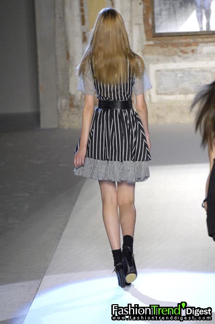Anna Molinari 08ĸDƬ