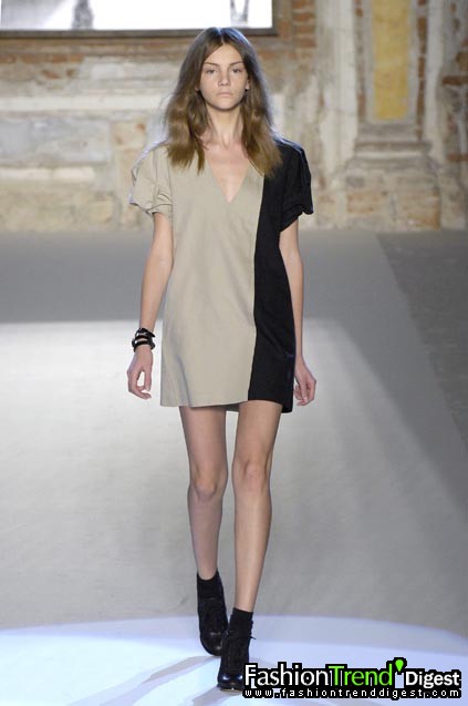 Anna Molinari 08ĸDƬ