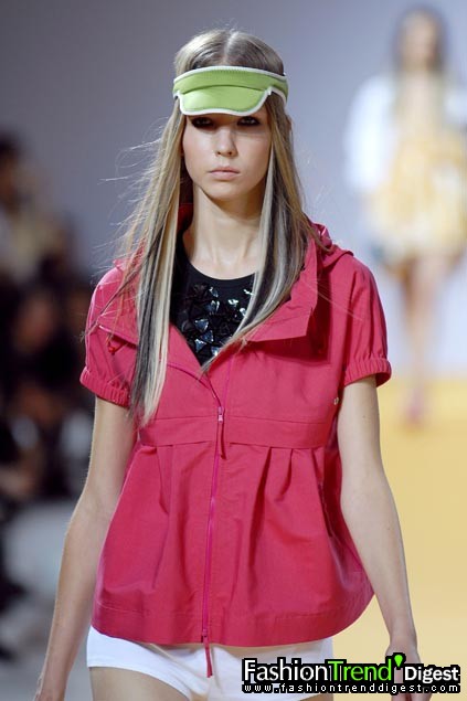 Moschino - Cheap & Chic 08ĸDƬ