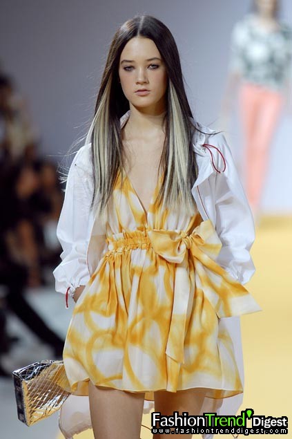 Moschino - Cheap & Chic 08ĸDƬ