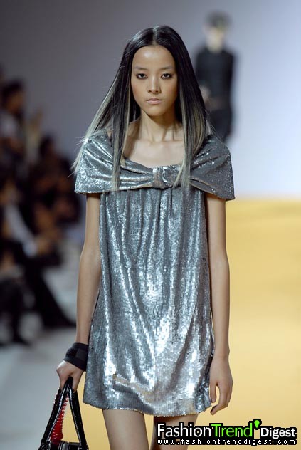 Moschino - Cheap & Chic 08ĸDƬ