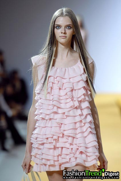 Moschino - Cheap & Chic 08ĸDƬ
