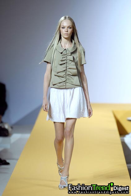 Moschino - Cheap & Chic 08ĸDƬ