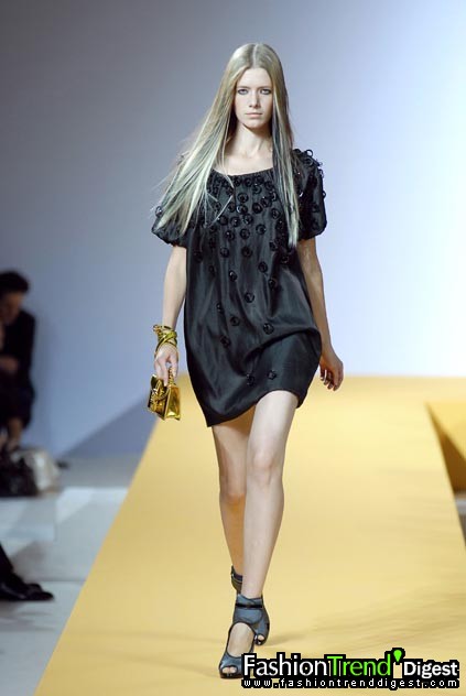 Moschino - Cheap & Chic 08ĸDƬ