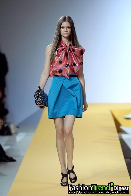Moschino - Cheap & Chic 08ĸDƬ