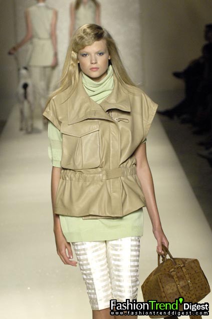Trussardi 08ĸDƬ