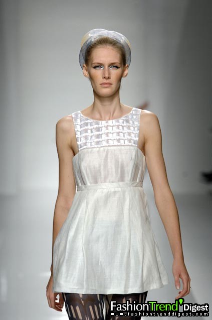 Pollini By Rifat Ozbek 08ĸDƬ
