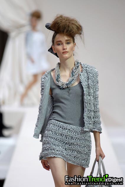 Moschino 08ĸDƬ