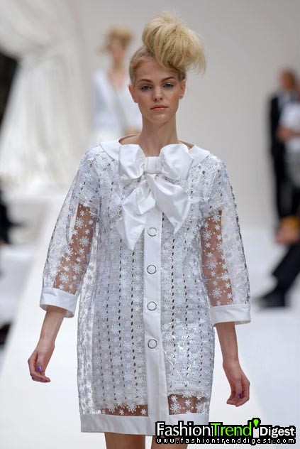 Moschino 08ĸDƬ