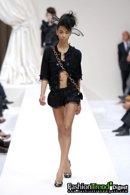 Moschino 08ĸDƬ