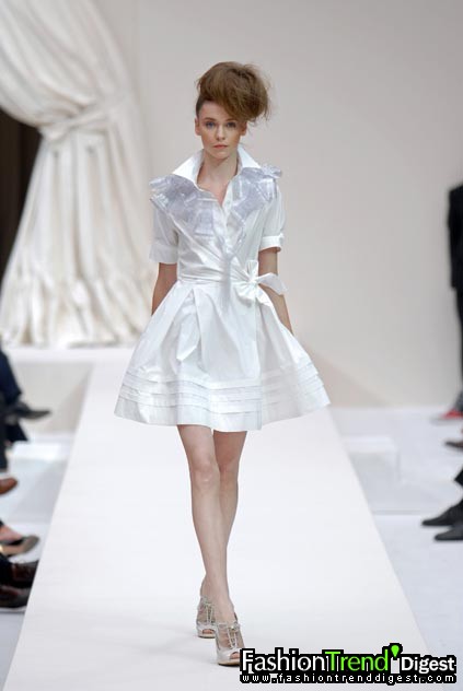 Moschino 08ĸDƬ