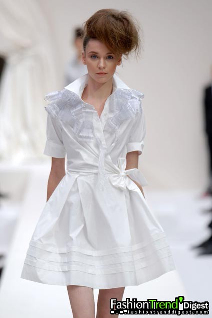 Moschino 08ĸDƬ