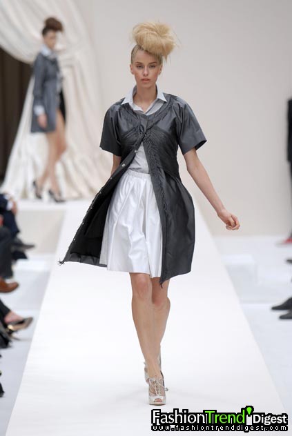 Moschino 08ĸDƬ