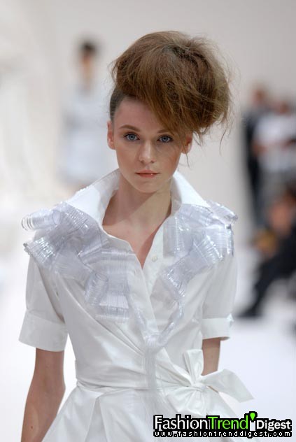 Moschino 08ĸDƬ