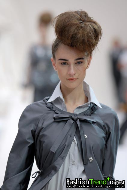 Moschino 08ĸDƬ