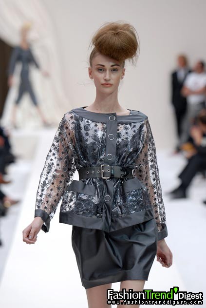 Moschino 08ĸDƬ