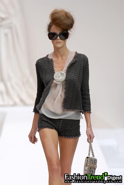 Moschino 08ĸDƬ