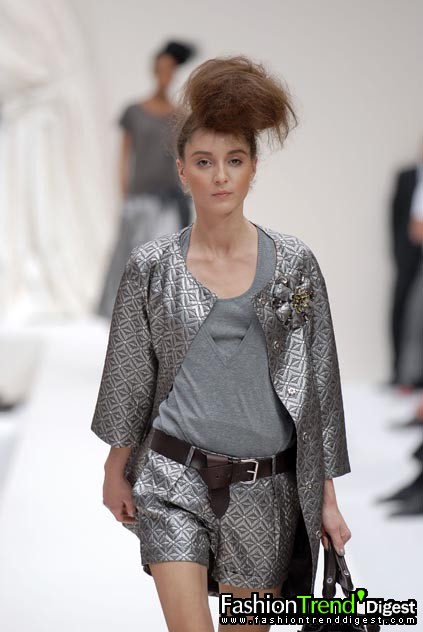 Moschino 08ĸDƬ