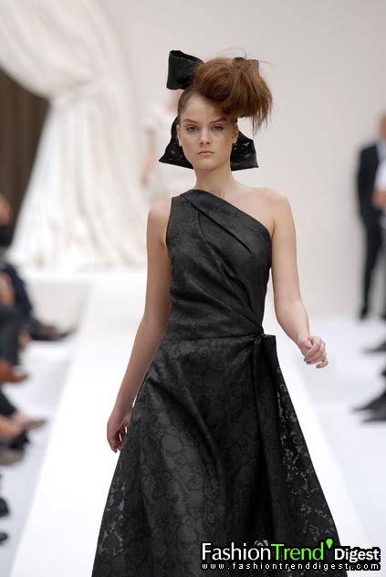 Moschino 08ĸDƬ
