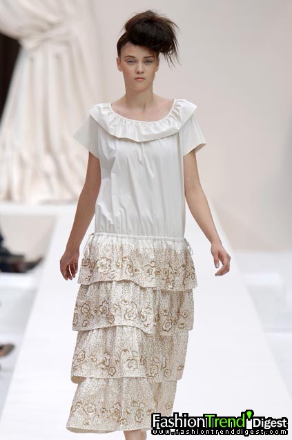 Moschino 08ĸDƬ
