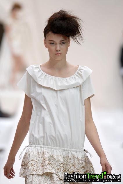 Moschino 08ĸDƬ