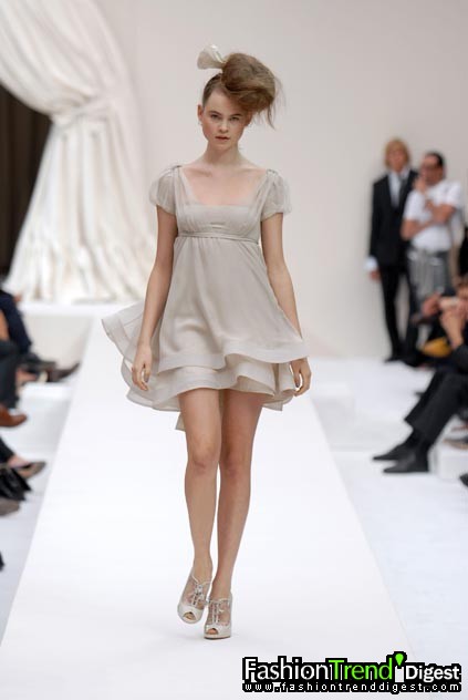 Moschino 08ĸDƬ