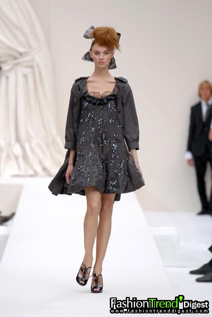 Moschino 08ĸDƬ