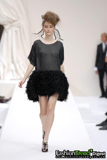 Moschino 08ĸDƬ