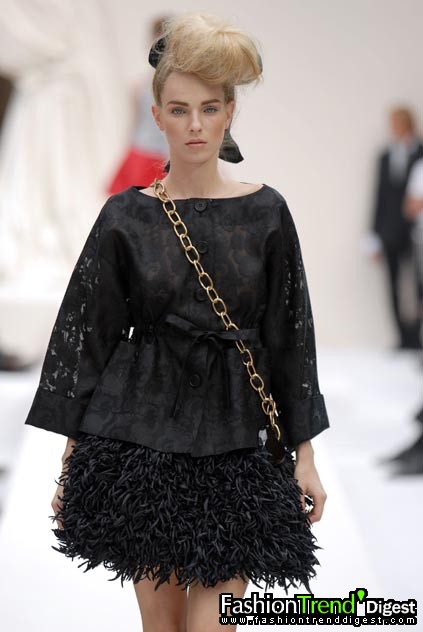Moschino 08ĸDƬ