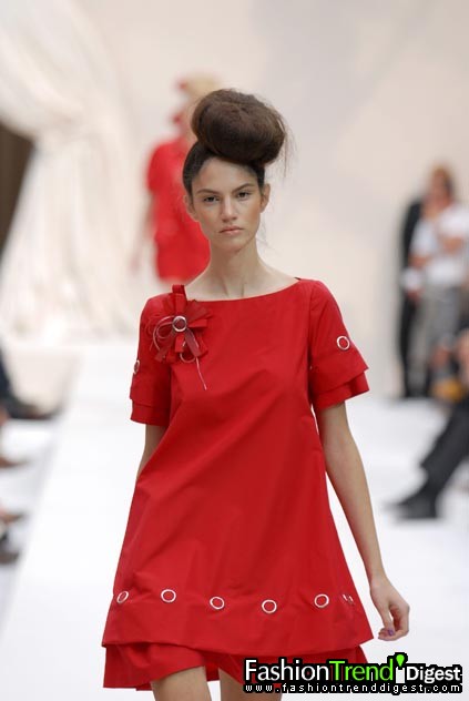 Moschino 08ĸDƬ