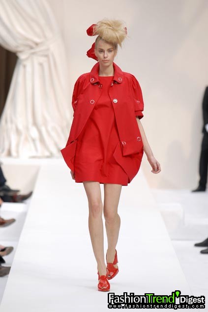 Moschino 08ĸDƬ