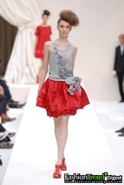 Moschino 08ĸDƬ