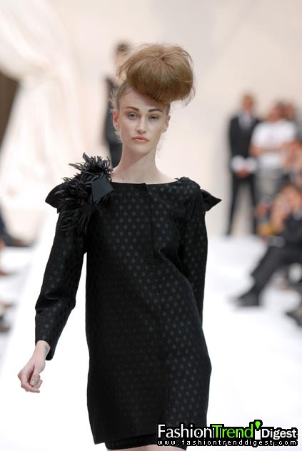 Moschino 08ĸDƬ